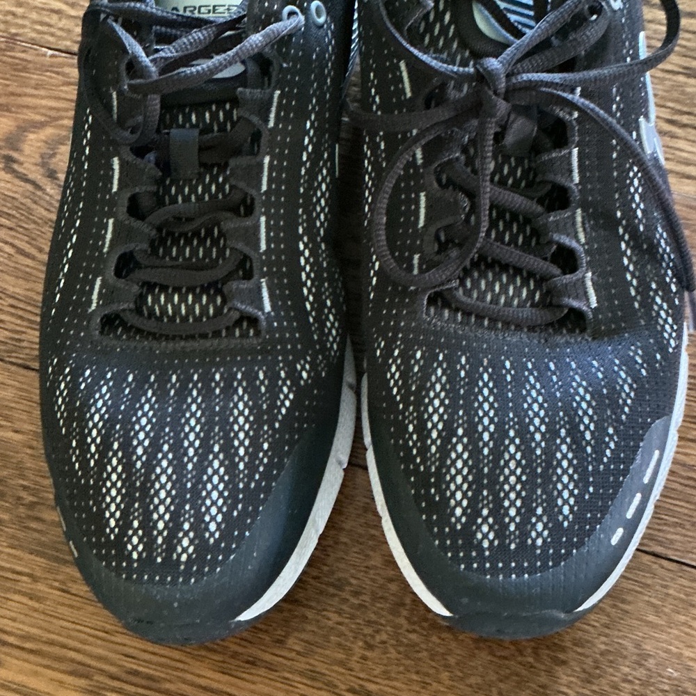 Under Armour Charged Rogue Men’s Size 10.5 Black Athletic Running Shoes Sneakers - Picture 6 of 10